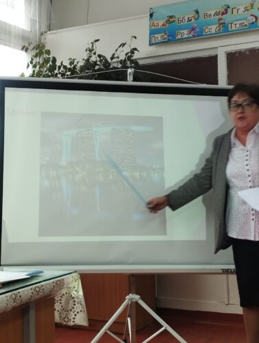 Открытый урок по математике на тему:"Внетабличное деление и умножение.Закрепление." Провела учитель начальных классов Солоницына Н.М